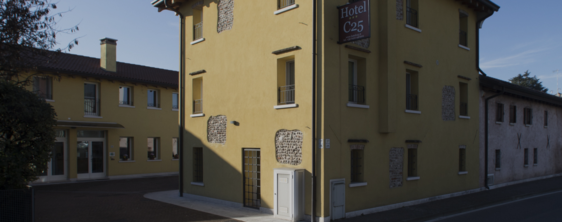 Hotel C25 : struttura